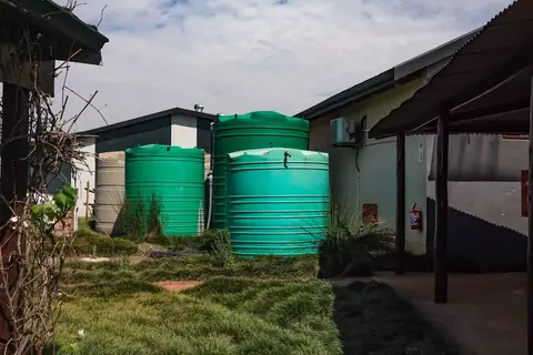 Nádrž na dešťovou vodu: velikost, typ a instalace